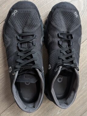 On Cloud Mesh Running Sneakers